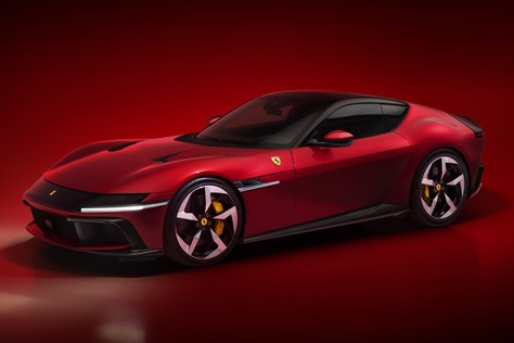 New_Ferrari_V12_ext_02_red.jpg