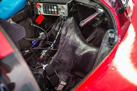 Nissan_LMP1_Cockpit.jpg